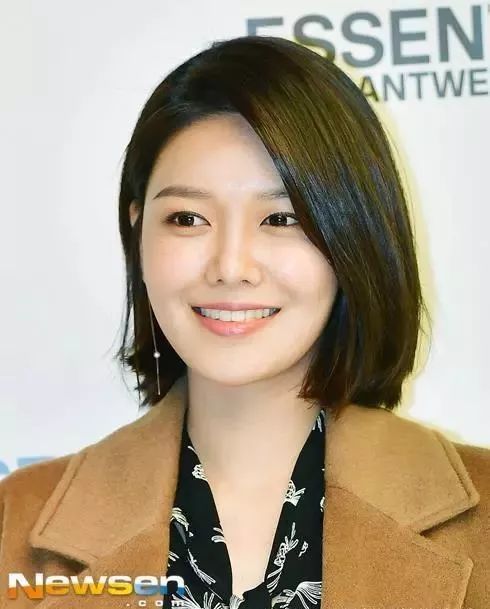韩国短发女明星